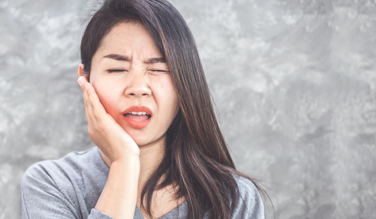 Orthodontist at Pavilion Dentistry oct Orthodontist at Pavilion Dentistry evaluating TMJ patient for bite correction treatment and jaw alignment therapy